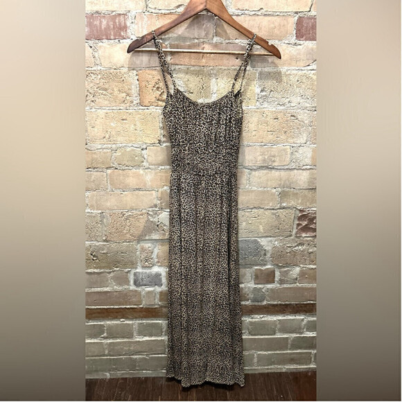 FAITHFULL THE BRAND NWT
Jasmina Sleeveless Animal Print  Midi Dress Sz S - Picture 7 of 7